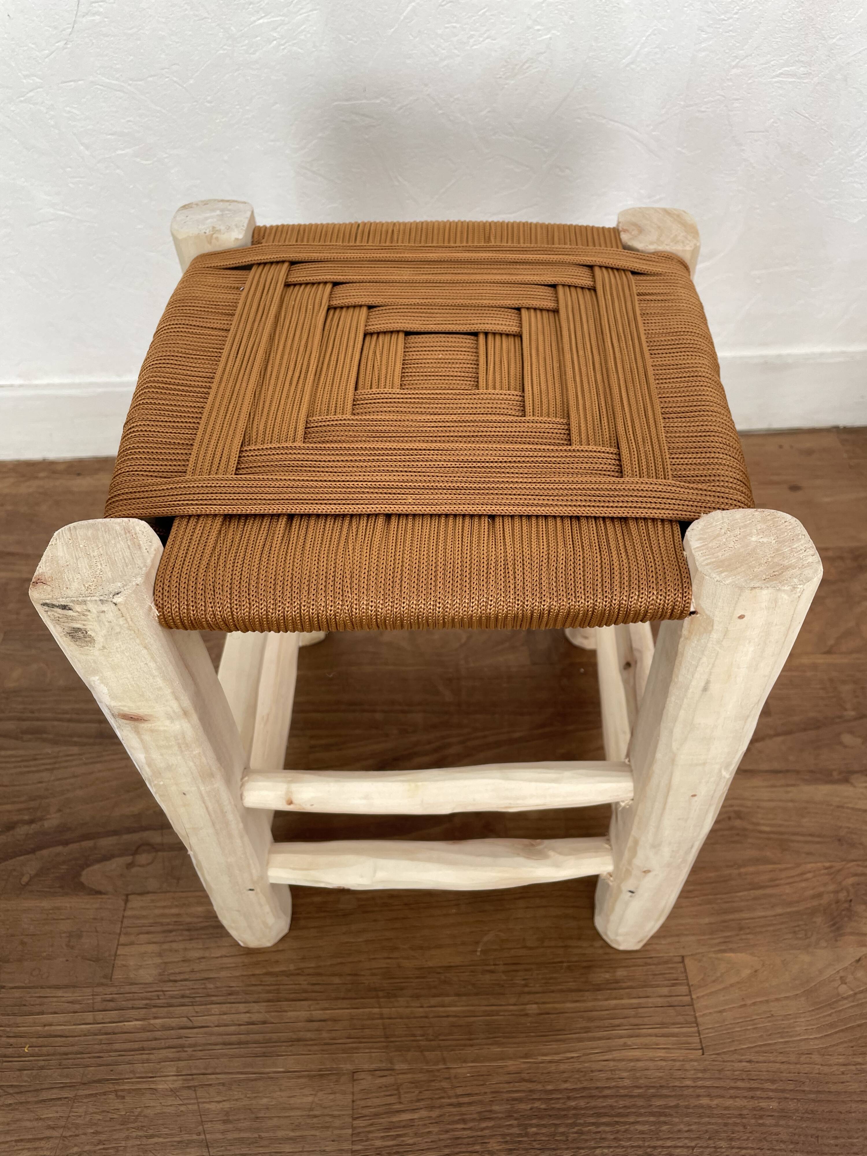Tabouret marocain beldi bois assise marron en nylon