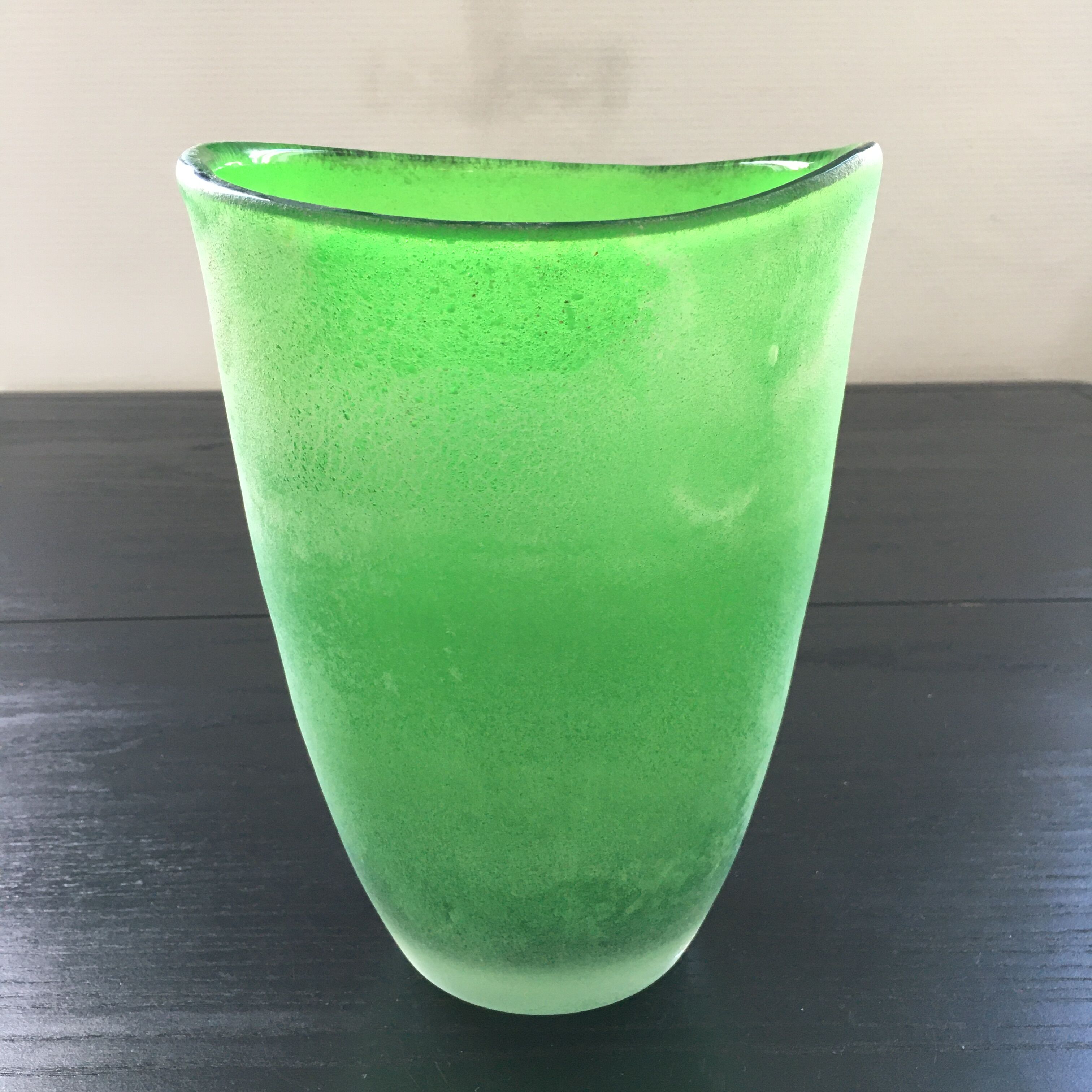 Green glass paste vase