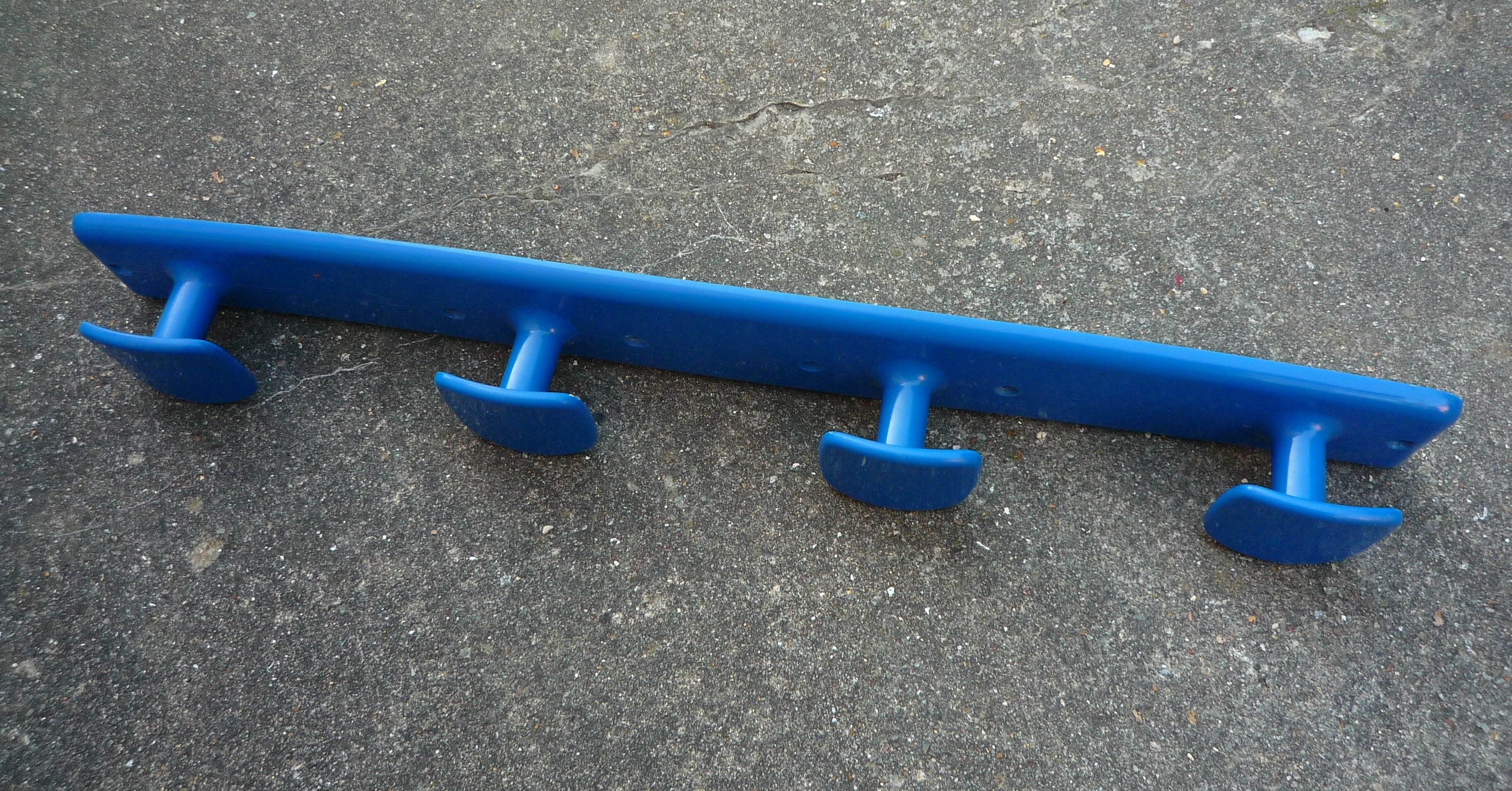 Blue plastic hook, SYLA, vintage 70s