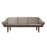 Canapé en velours gris, design danois, années 1980, production : Danemark