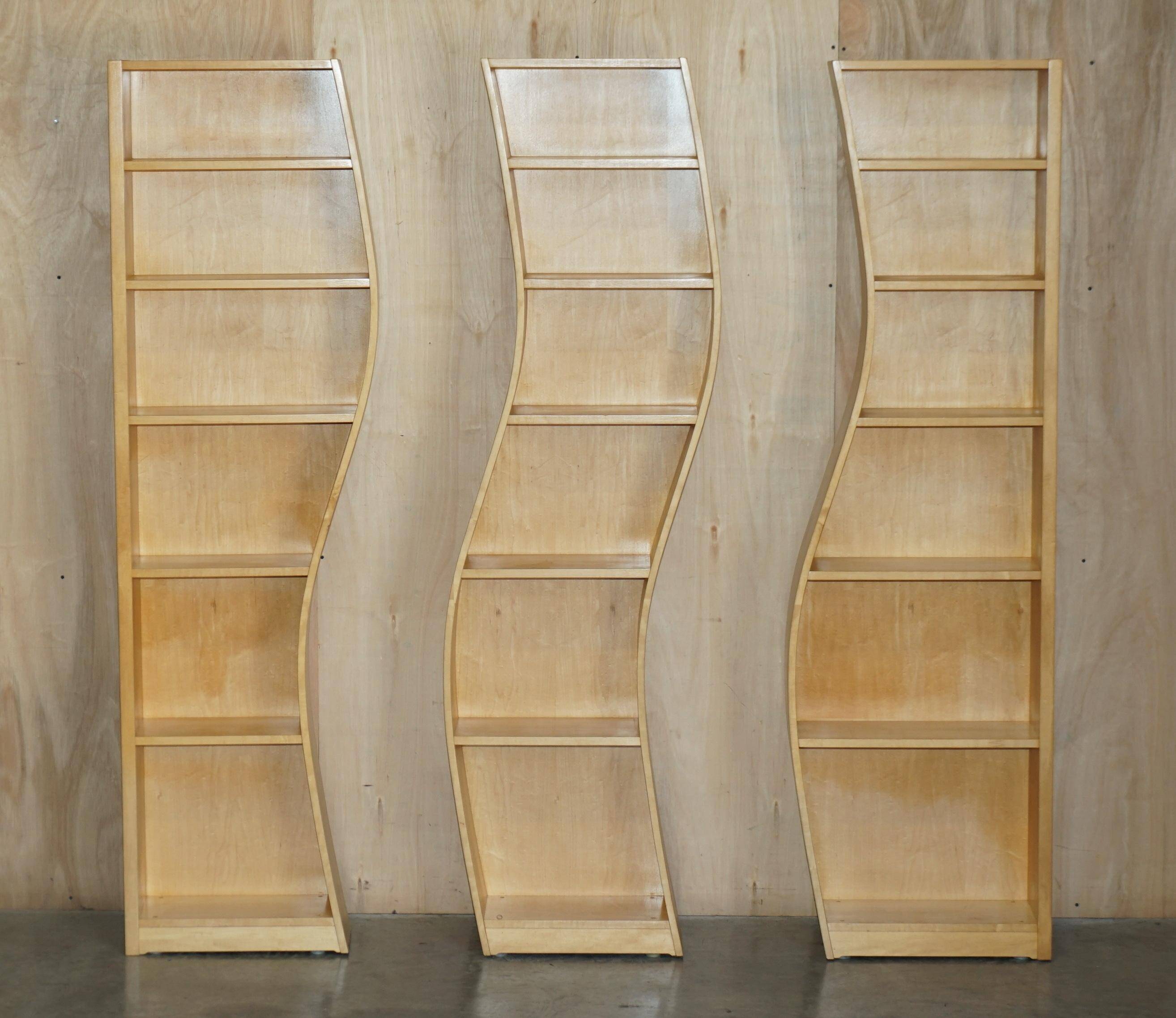 Birch libraries in three curved sections