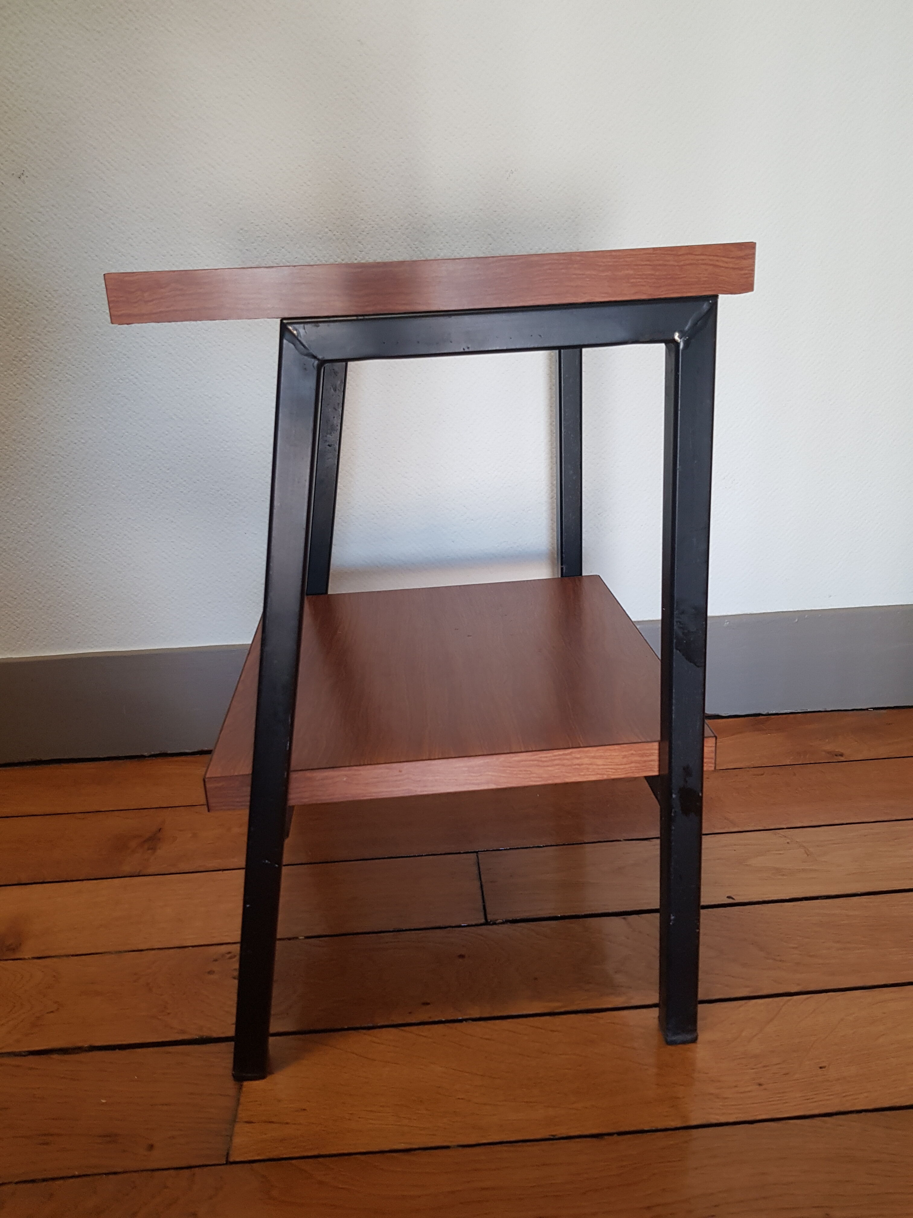 Gueridon metal and formica