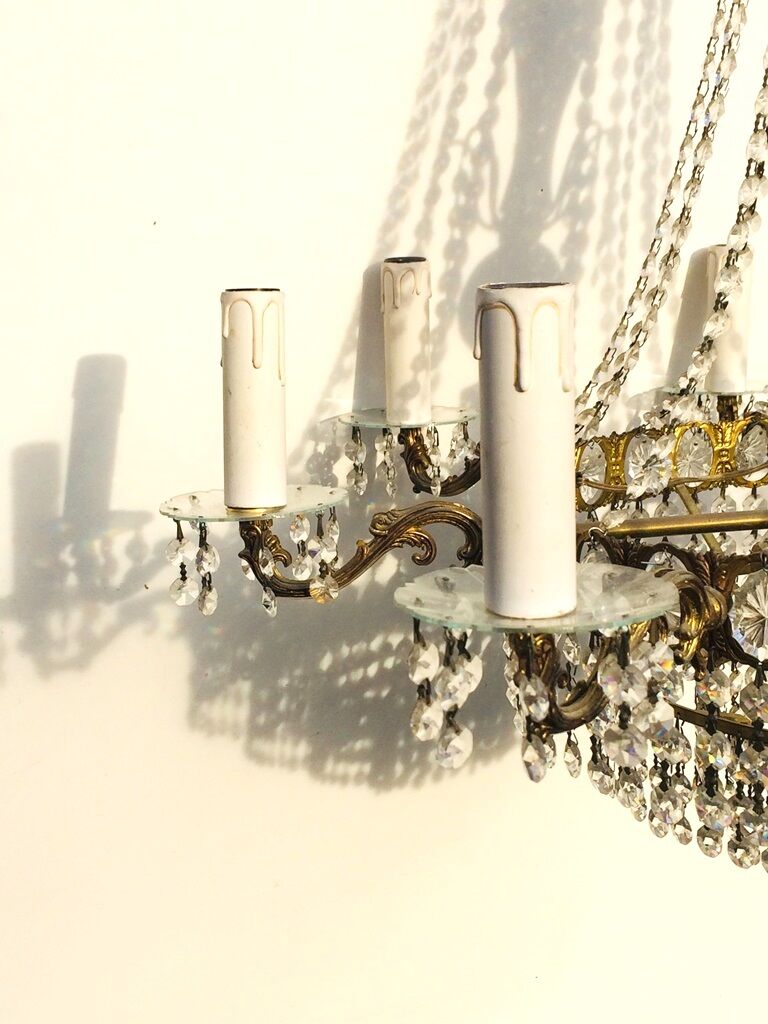 Hot air balloon chandelier 8 stamp fires
