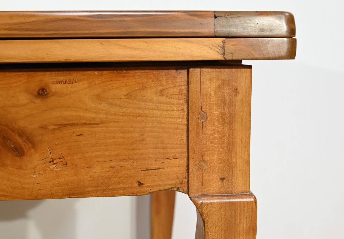 Regional Cherry Wood Table, Louis XV style – Mid-19th century