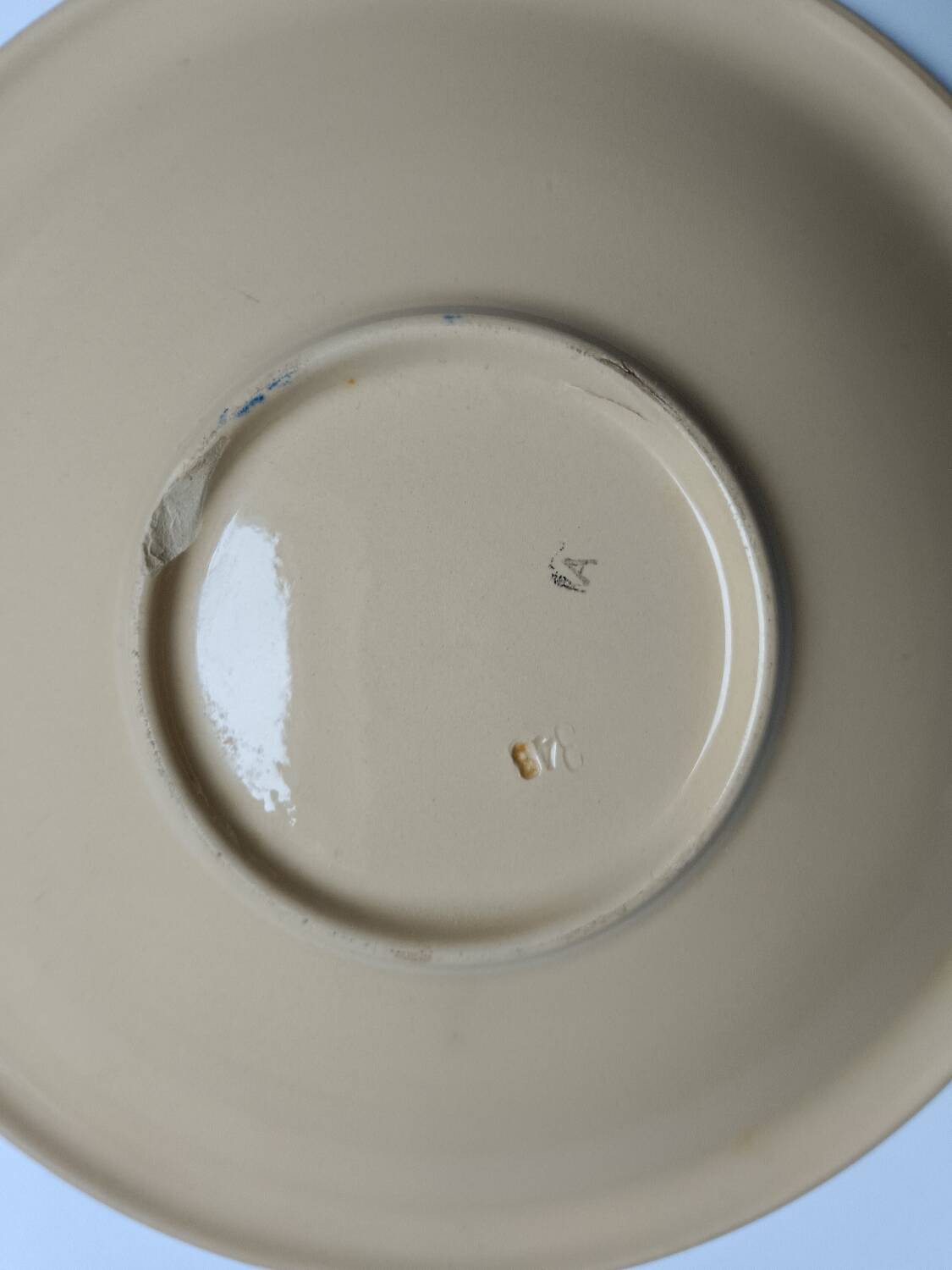 Badonviller art deco beige floral dish