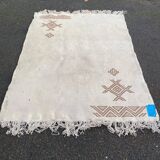 Handmade knotted Berber Moroccan wool rug 170x225cm