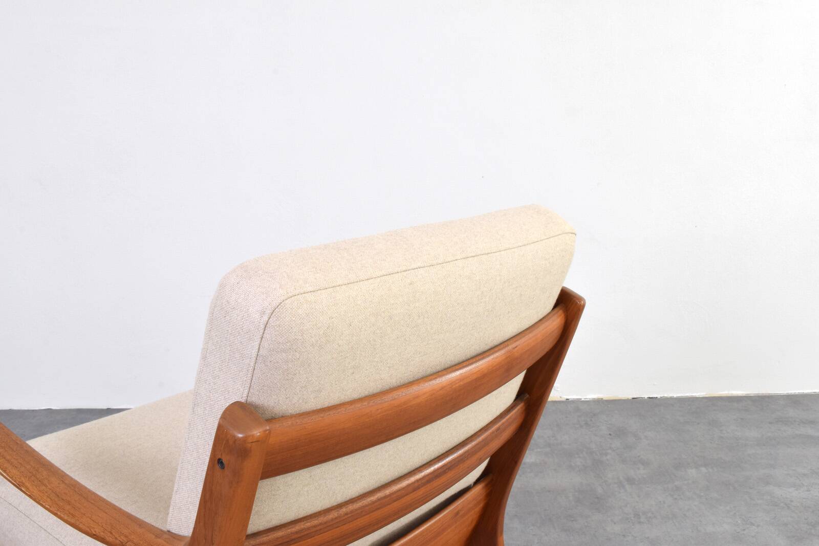 Fauteuil Senator en teck danois des années 50 par Ole Wanscher pour Cado, 1960