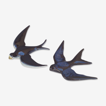 Two ceramic wall swallows