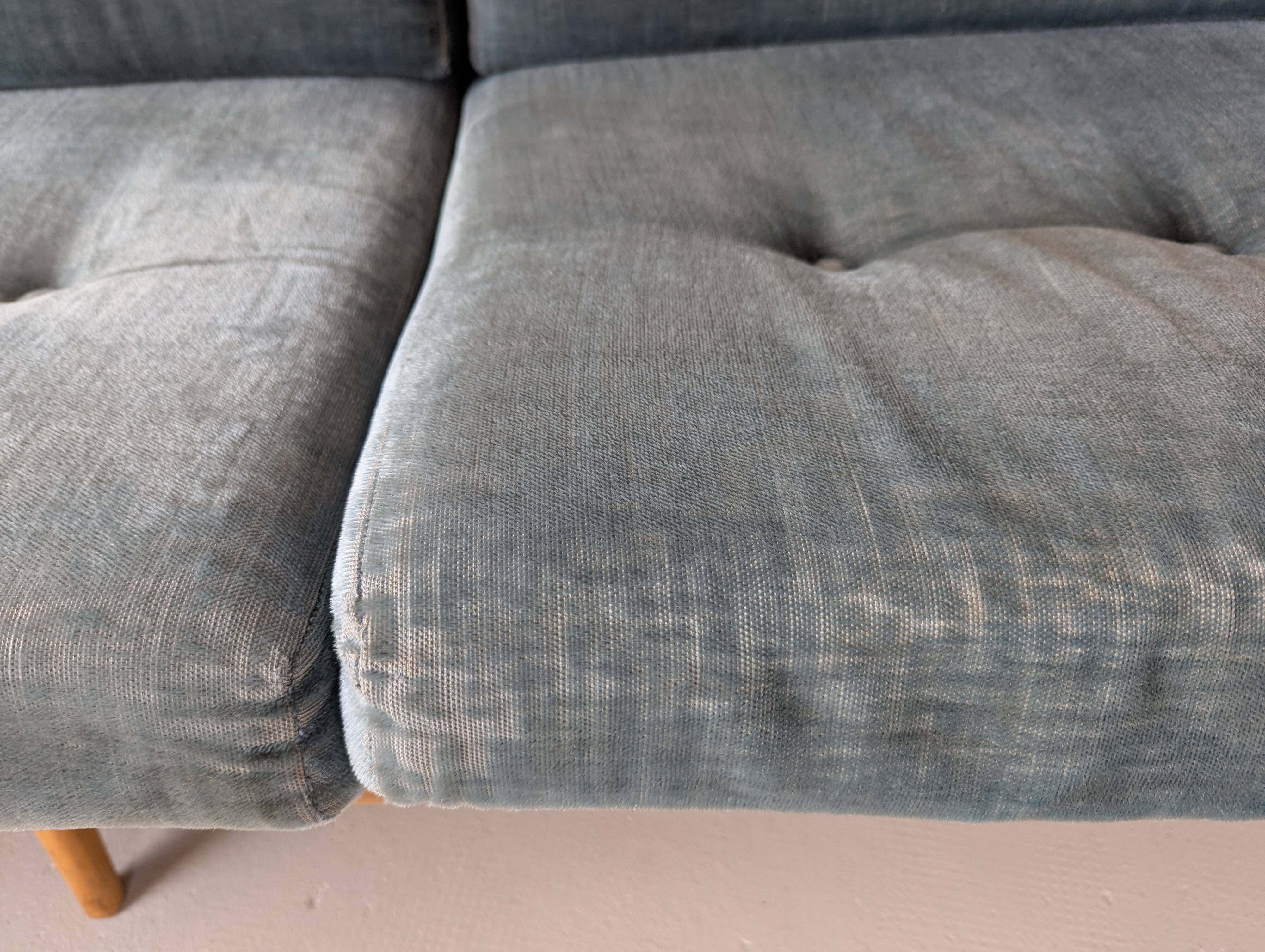 Banquette velours et bois clair, scandinave vers 1960/70