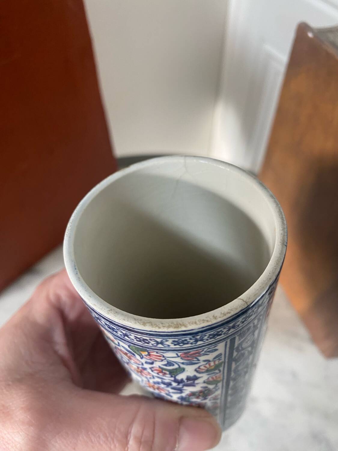 Ancient Kashmiri vase Gien