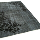 Handmade contemporary oriental 1980s 162 cm x 262 cm black carpet