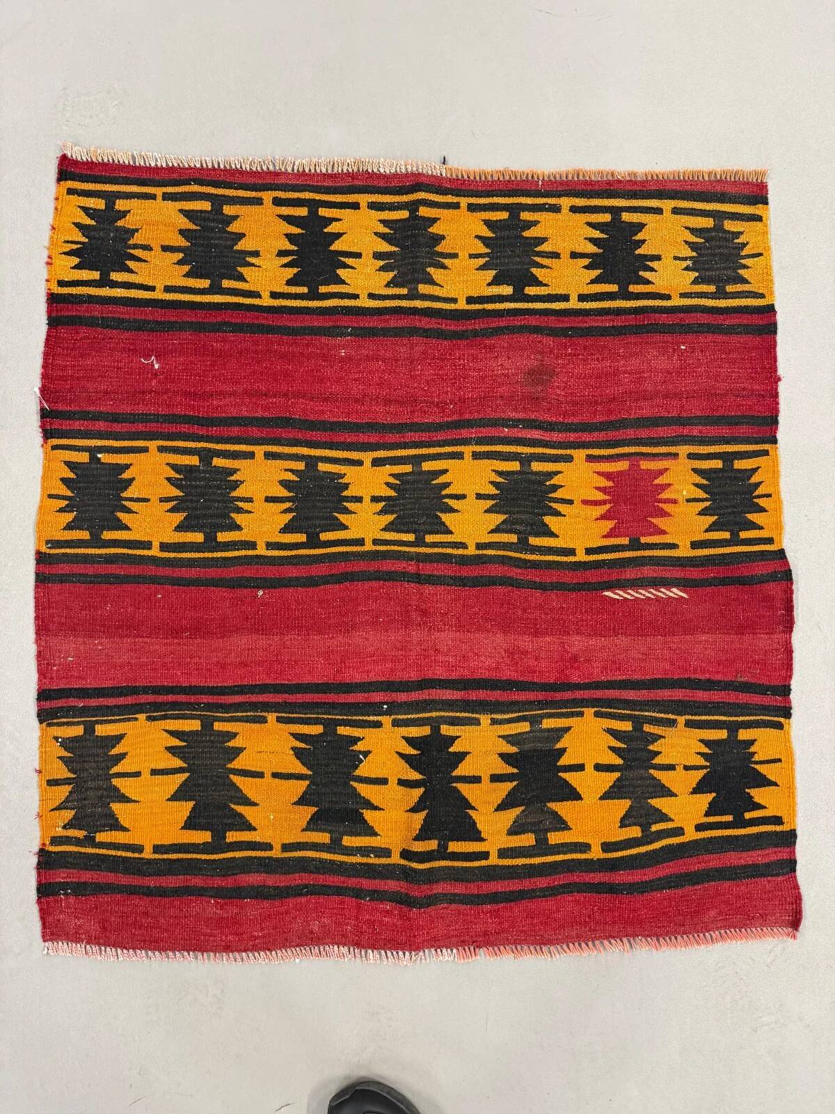 Small Turkish Kilim rug 116x110 cm square tribal kelim rug, 2517