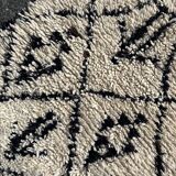 Berber hallway carpet Beni Ouarain white