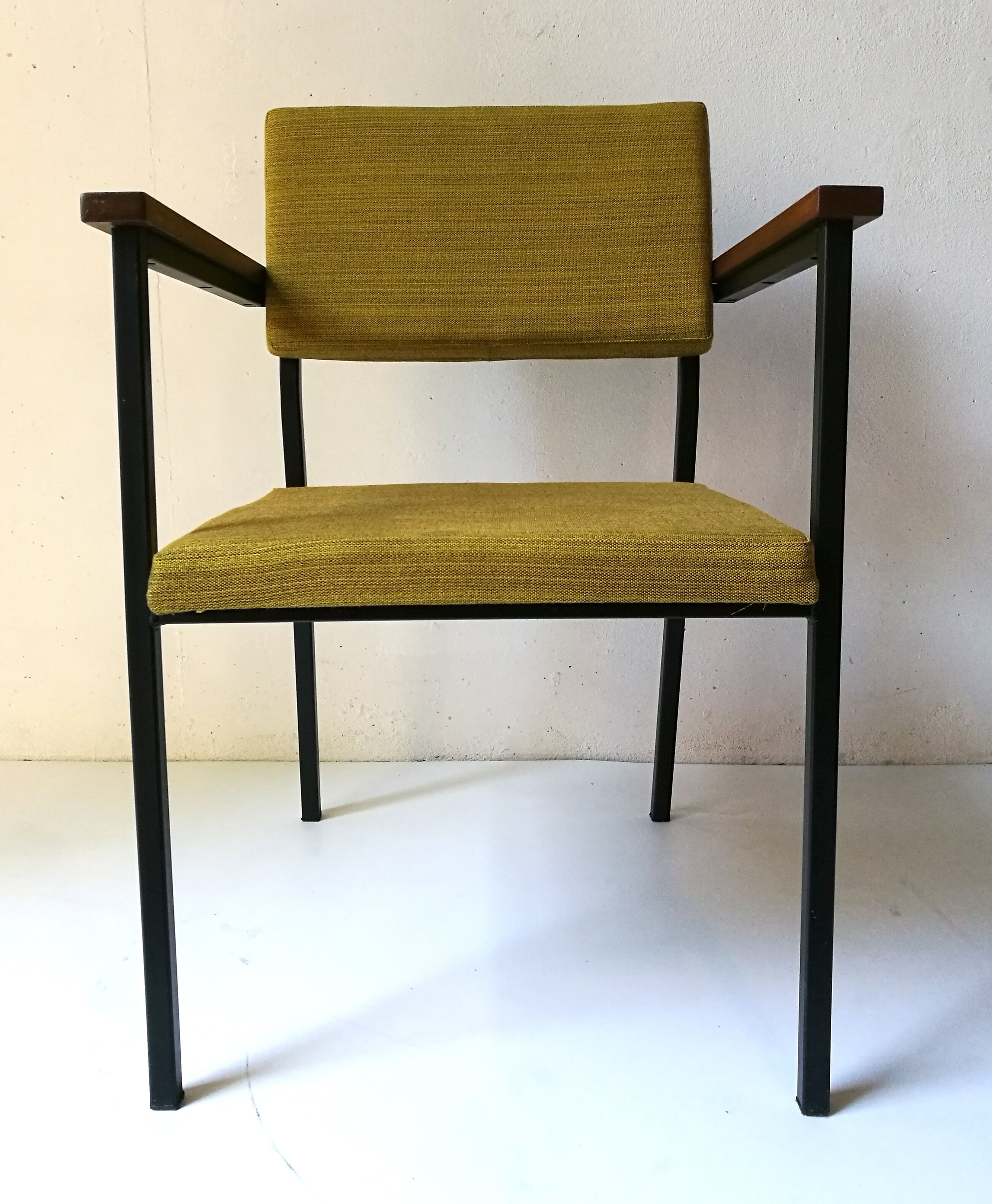 Chair 50-60 years