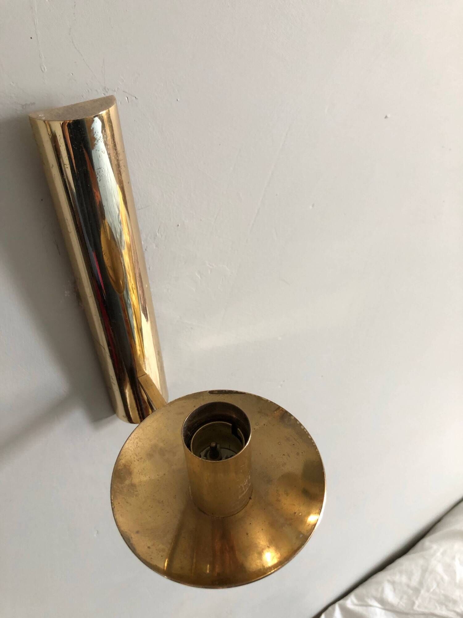 Smoked glass and gold metal wall light, design by Gaetano Sciolari.