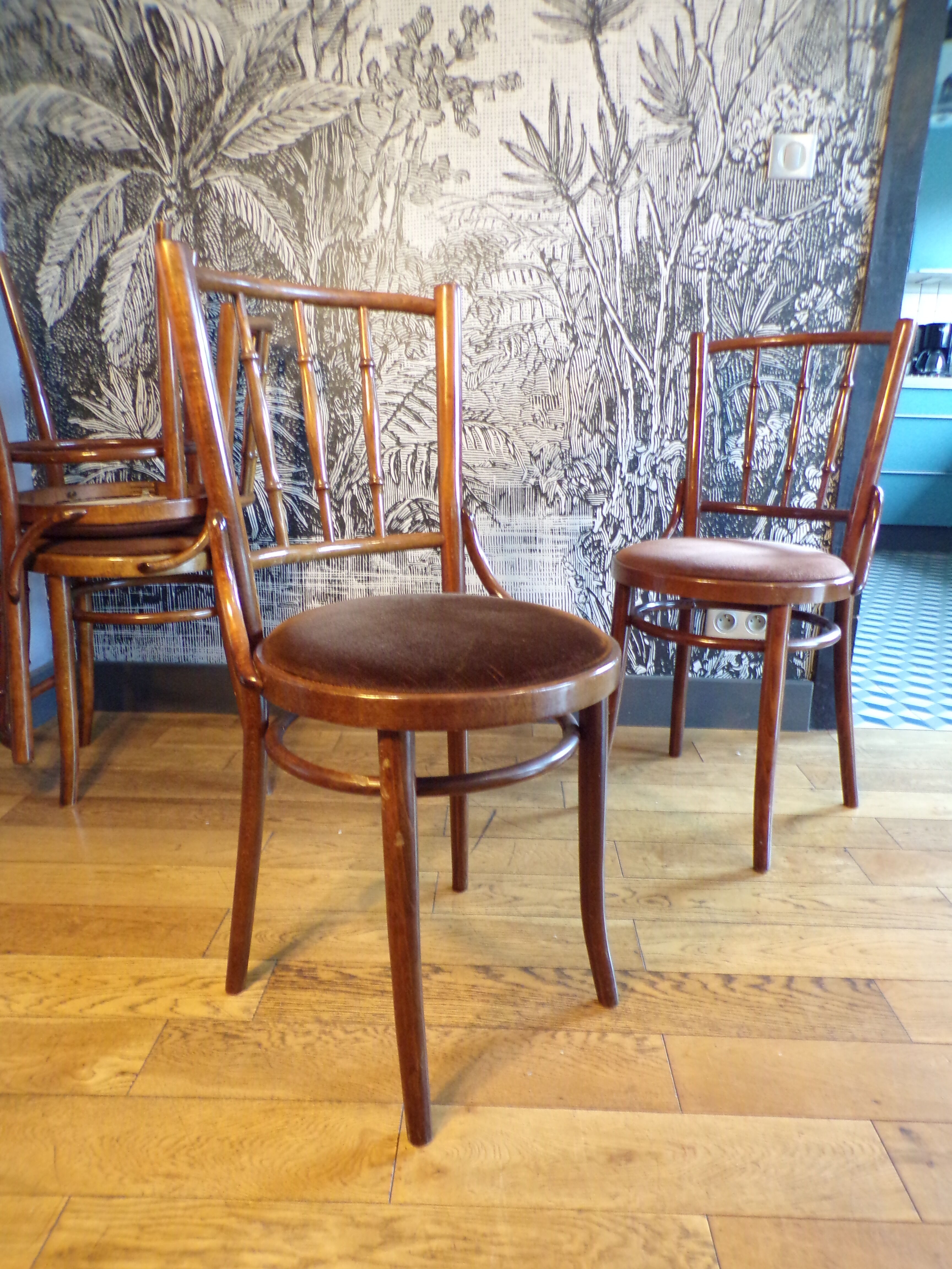 Set 4 Bistro Chair Sitting Velvet