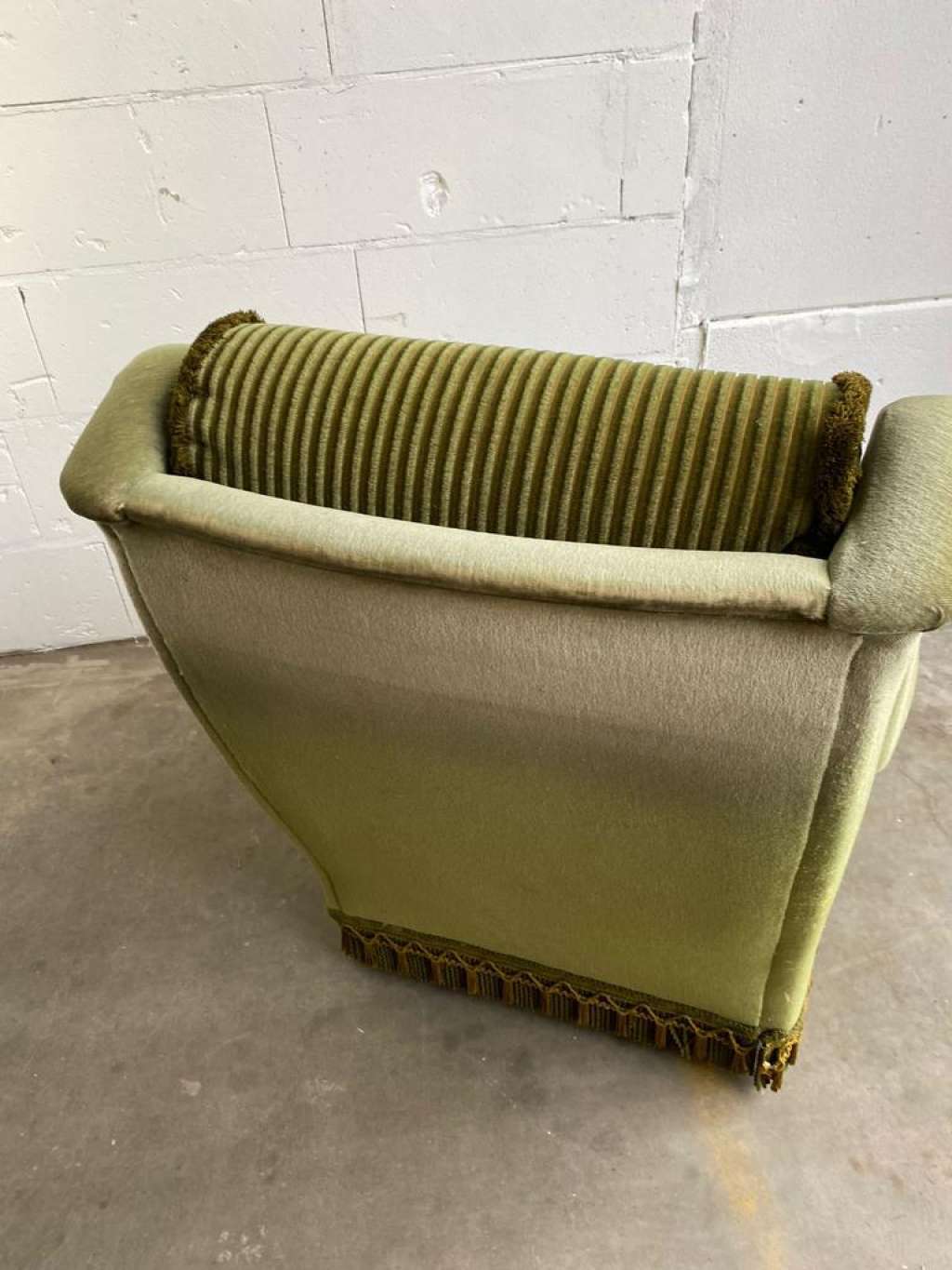 Vintage green single-seater / armchair / club chair