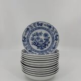 Hutschenreuther Service - Blue Onion -  Set for 12 (94 pieces)