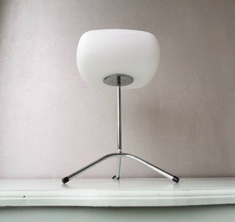 Table lamp tripod vintage Italian design 1990