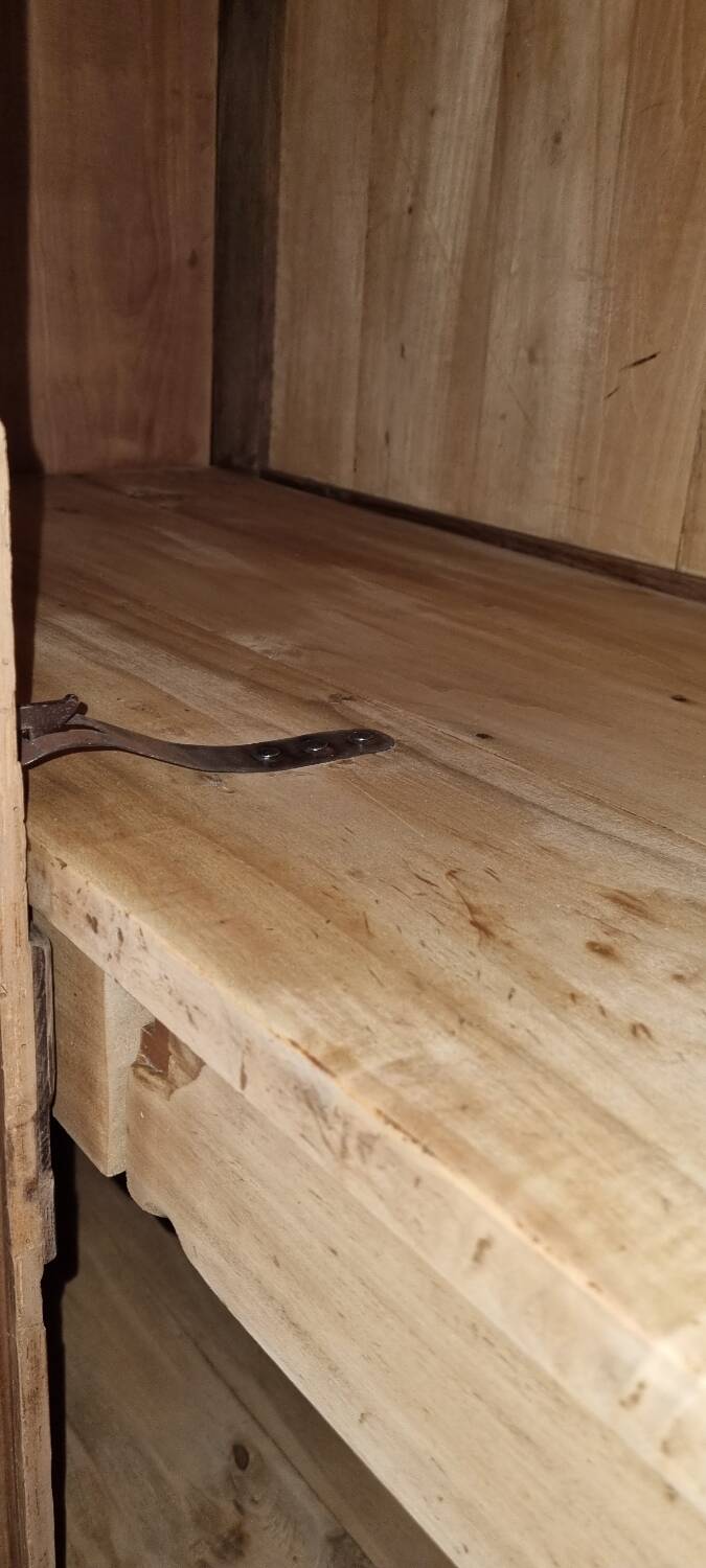 Armoire de ferme