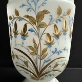 Grand vase opaline XIXème