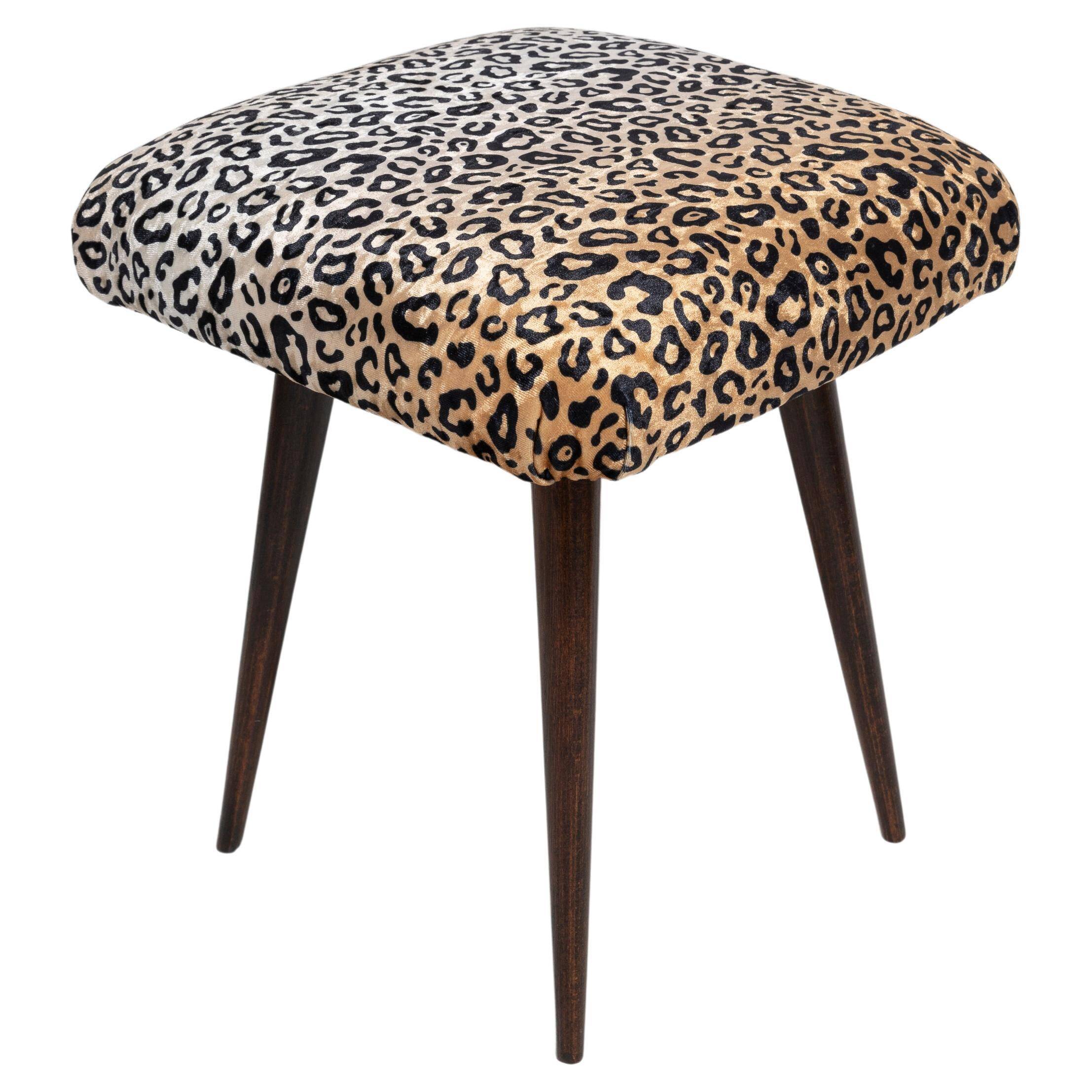 Vintage leopard velvet stool from the 20th century, Europe, 1960s