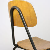 Chaise d’école en contreplaqué vintage