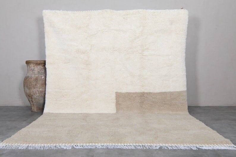 Handmade natural wool rug size 250x250 cm