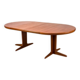 Danish Round Extendable Dining Table in Teak, 1970s