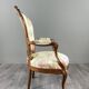 Fauteuil ancien en bois sculpté, époque Napoléon III, XIXe Siècle