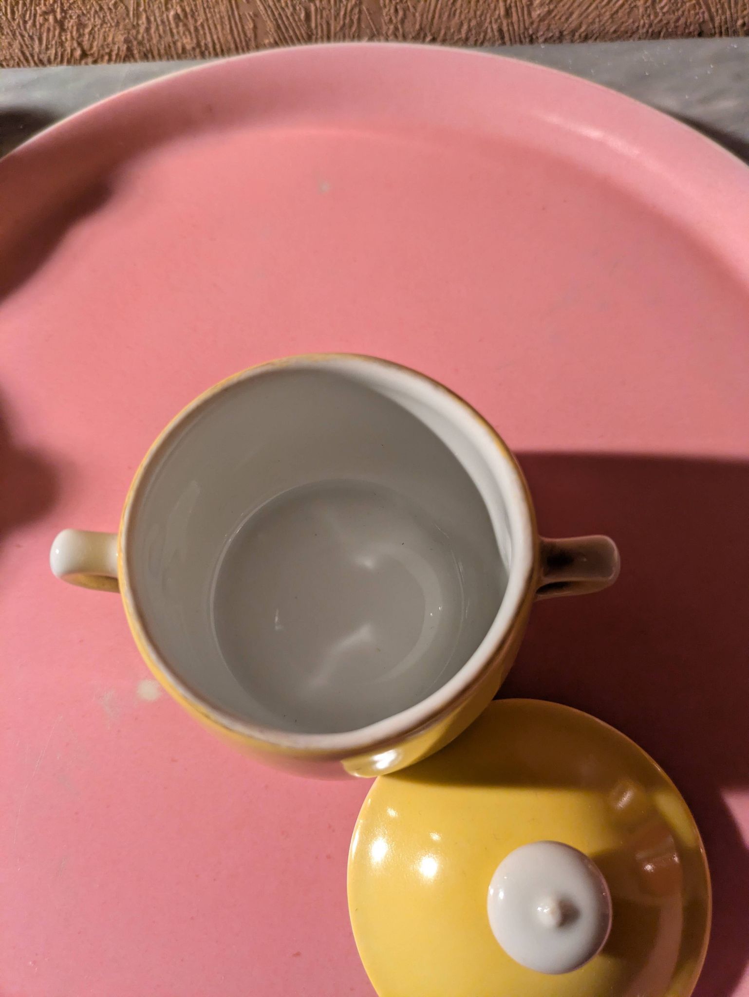 6 petits pots de crème en porcelaine de limoges avec plateau