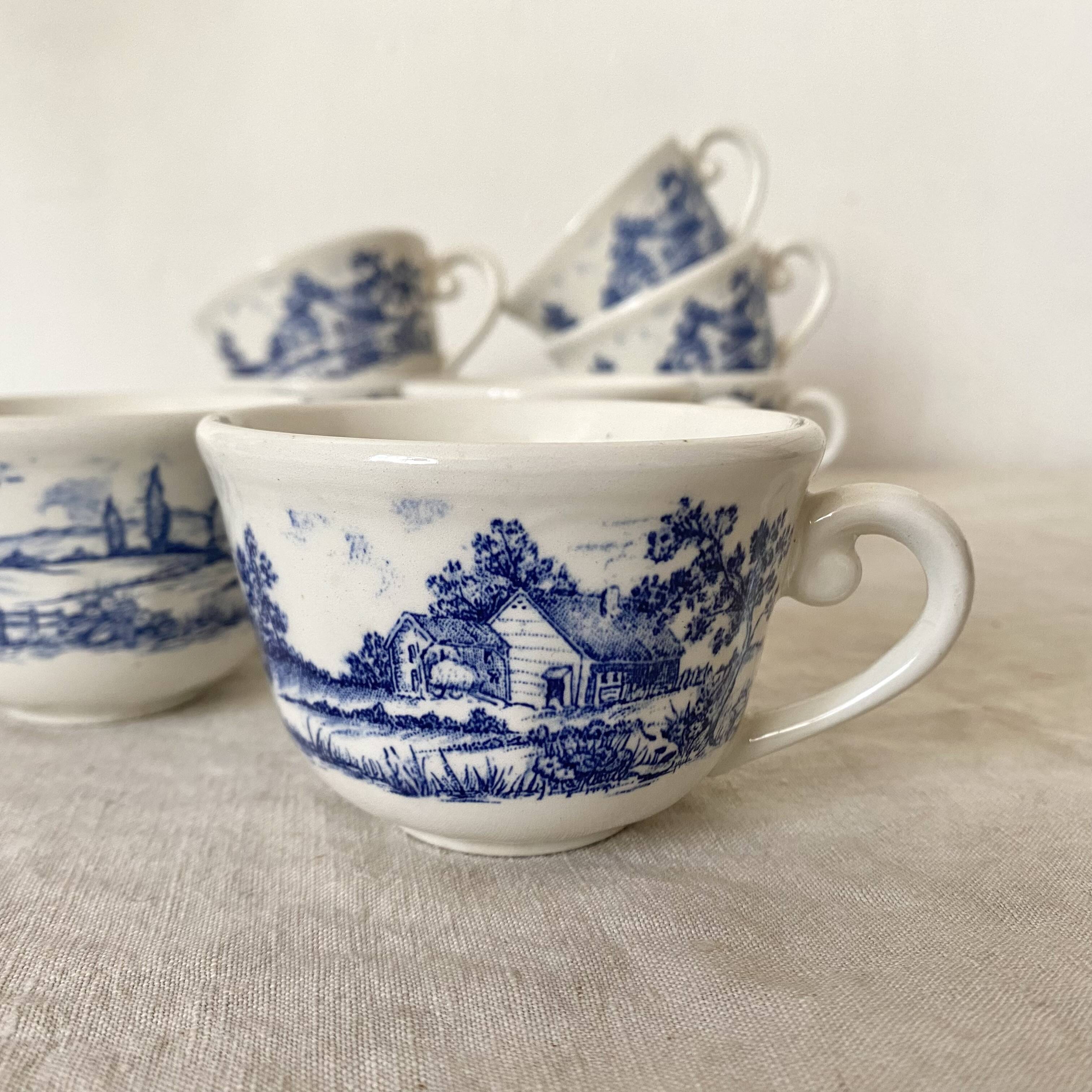 Tasses en porcelaine anglaise