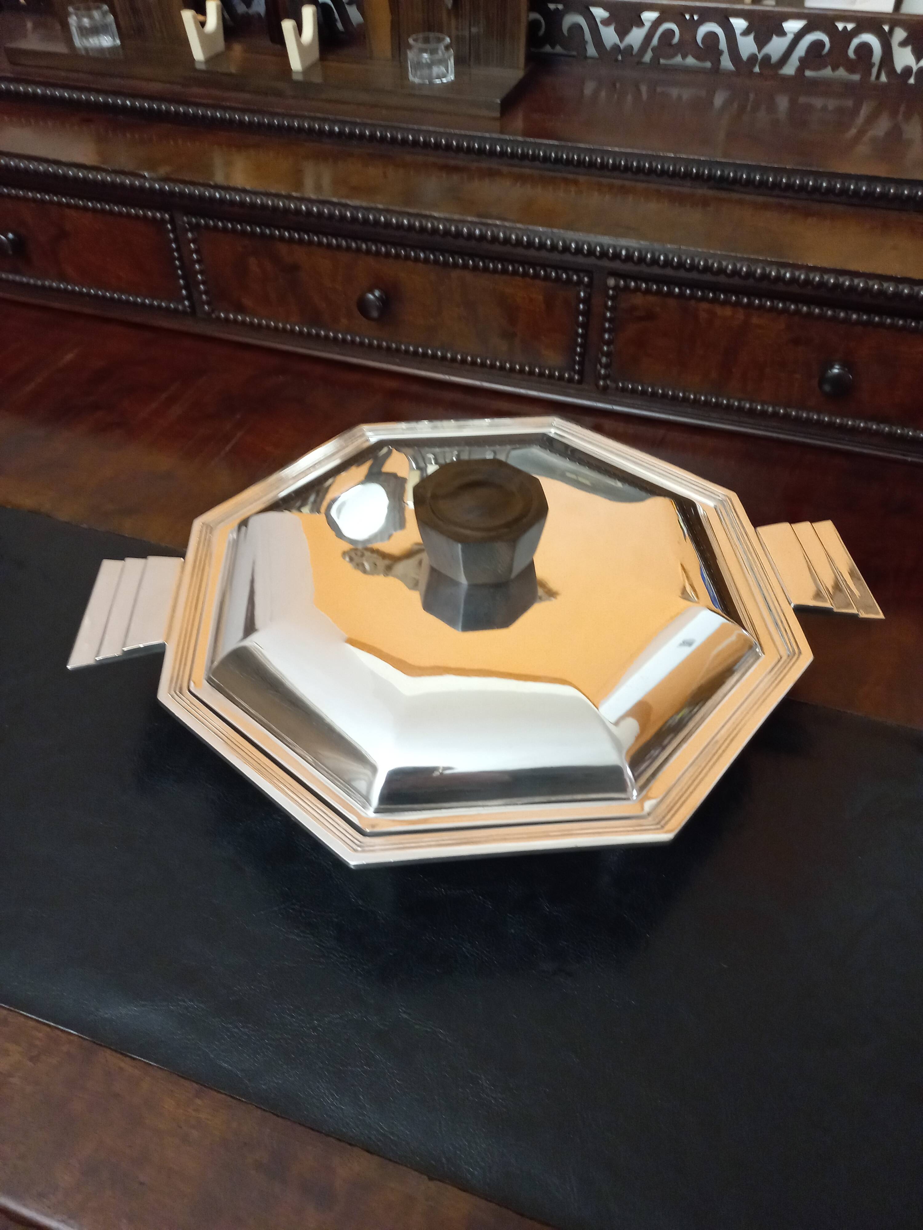 Art Deco plate 1930 silver metal