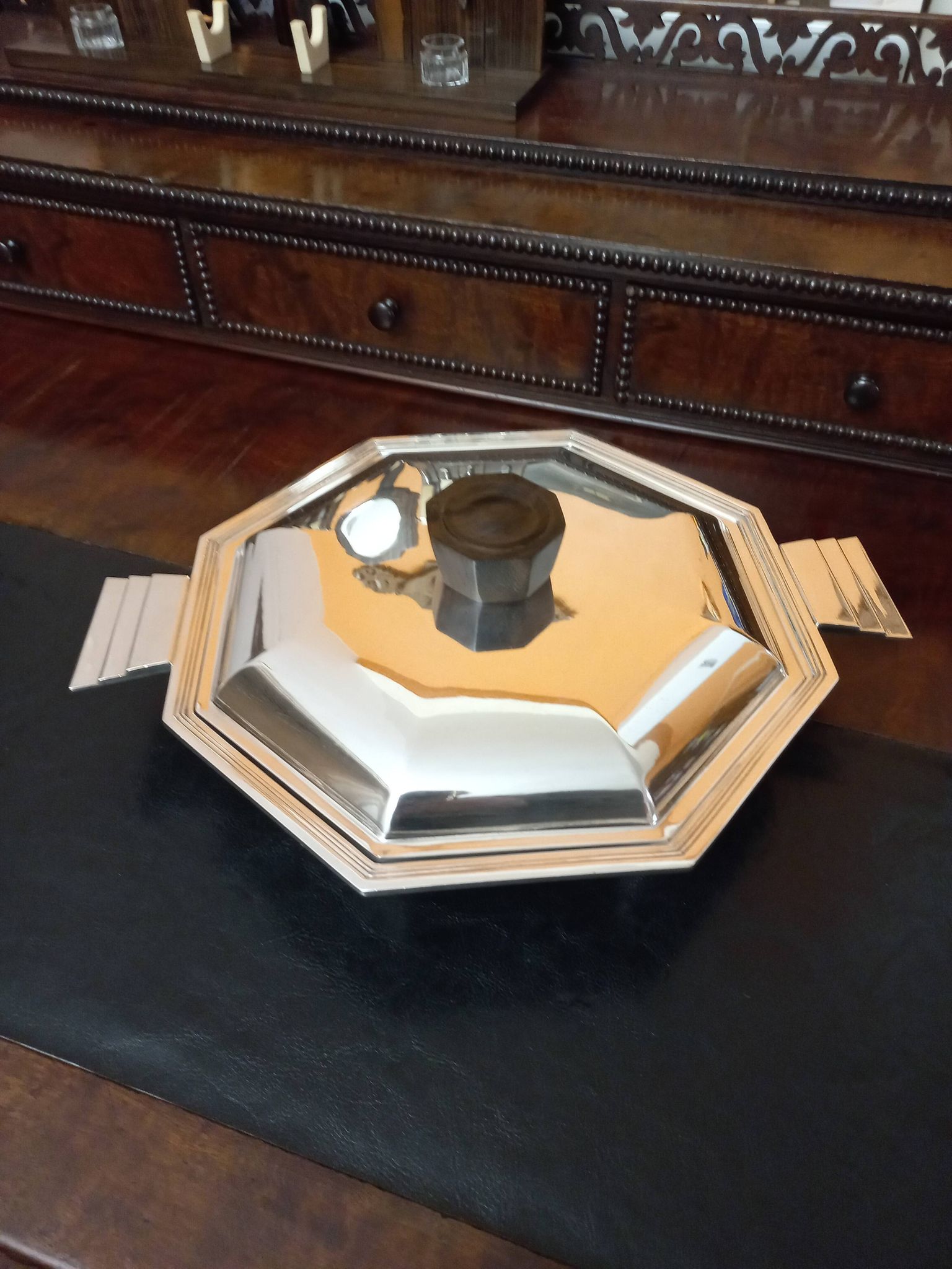 Plat Art Déco 1930 métal argenté