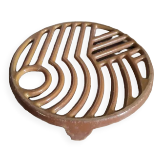 Enamelled metal trifle round