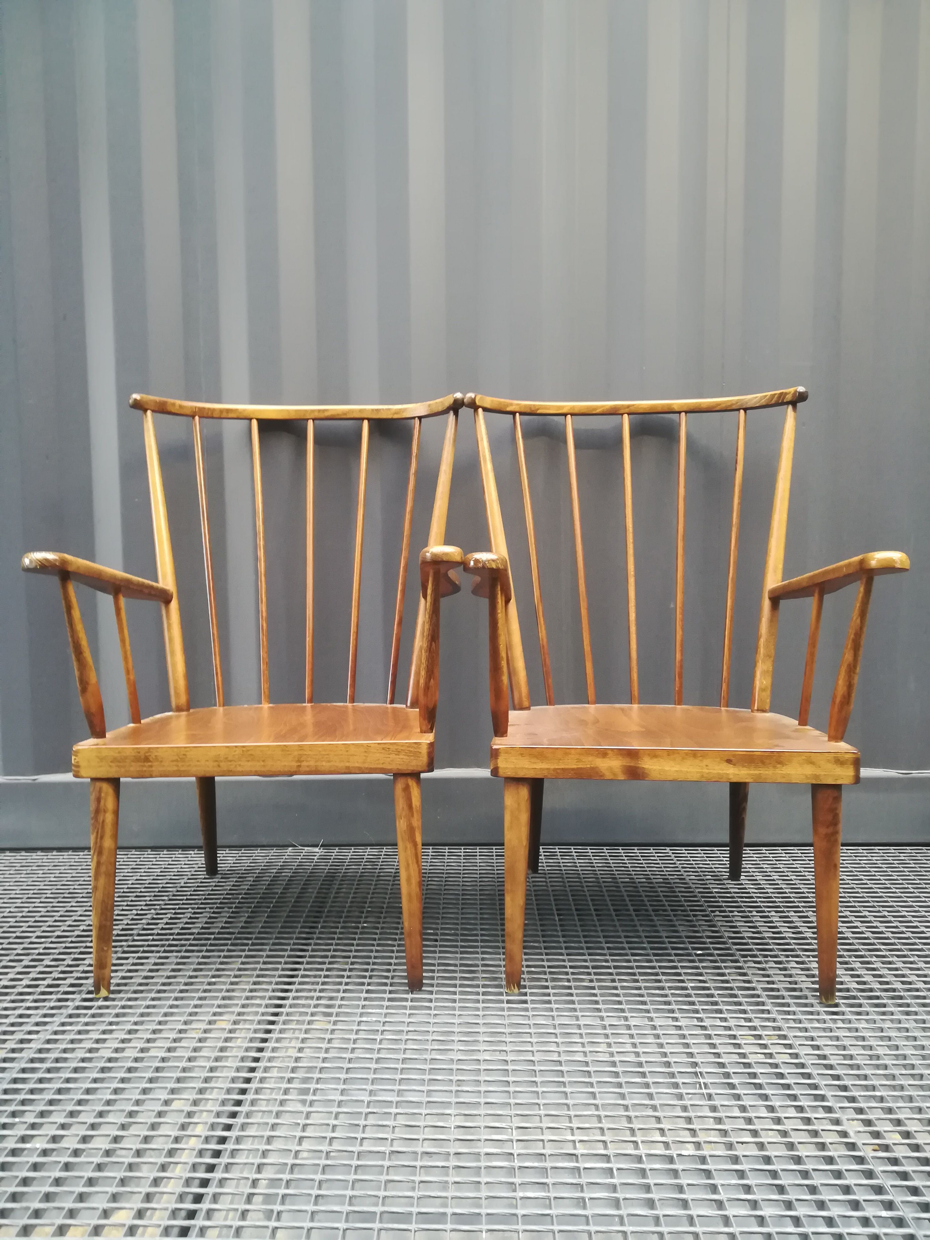 Bauman bar chair duo