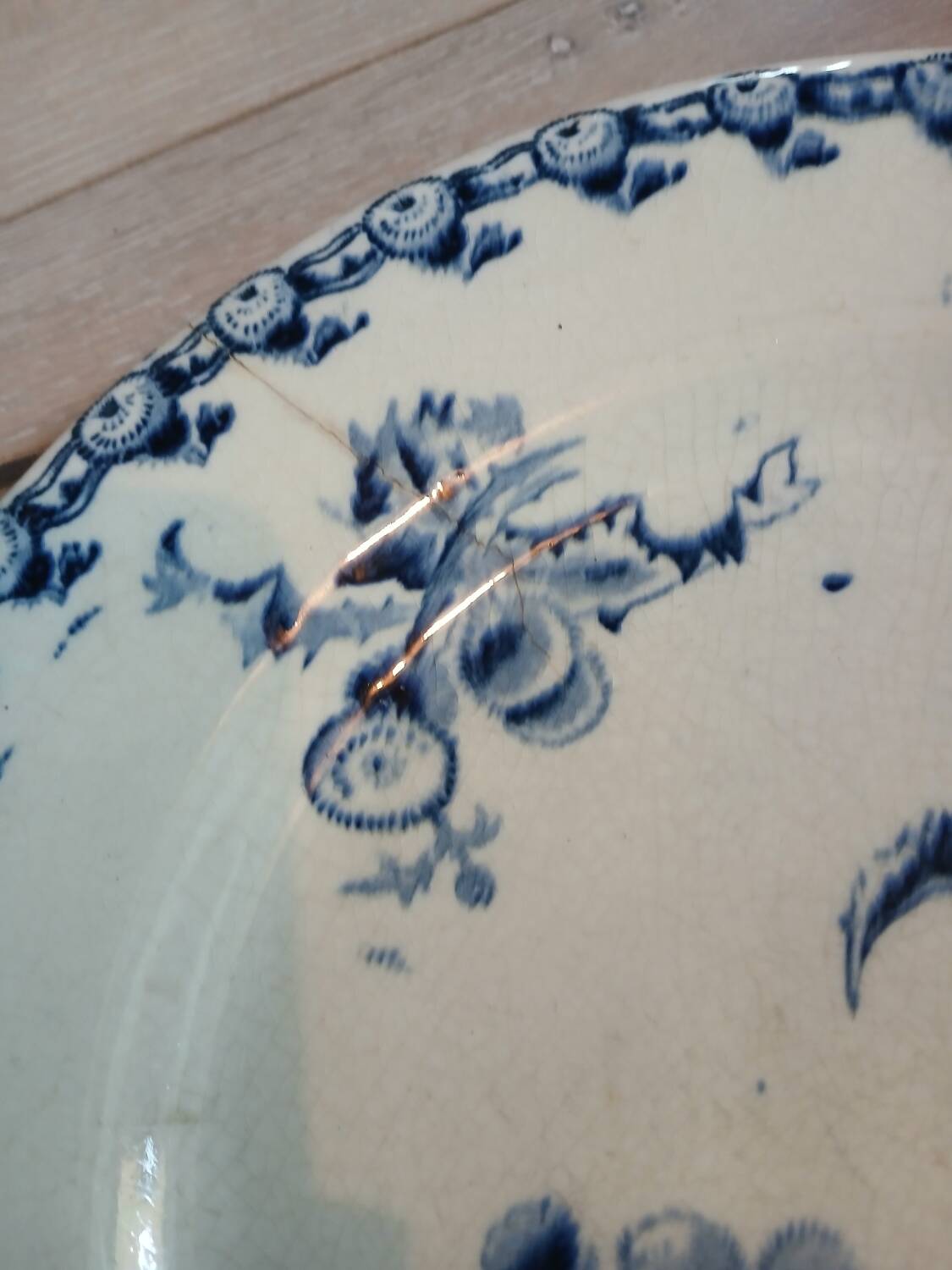 4 flat plates "thistles" from gien