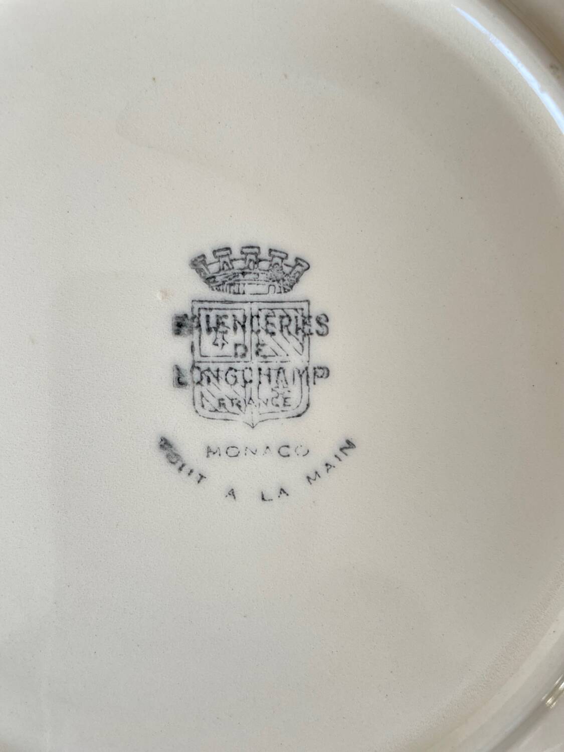 6 Plates and Dish with painted flowers Manufacture de Longchamp Model Monaco 1960s