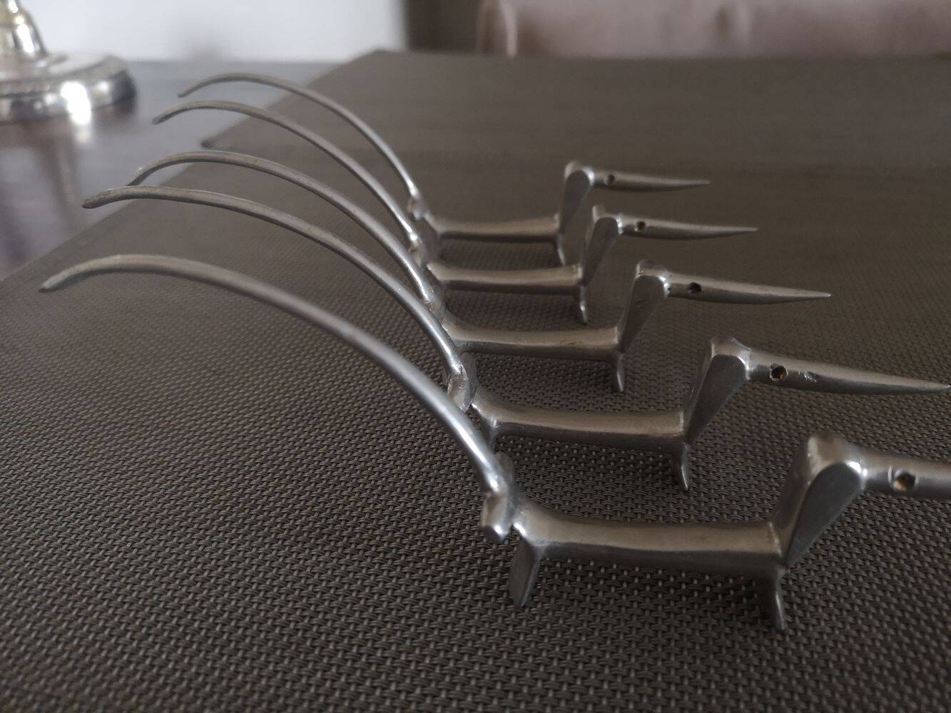 Set of 5 Dachshund knife holders in silvered bronze Walter Bosse - 1950s/1960s