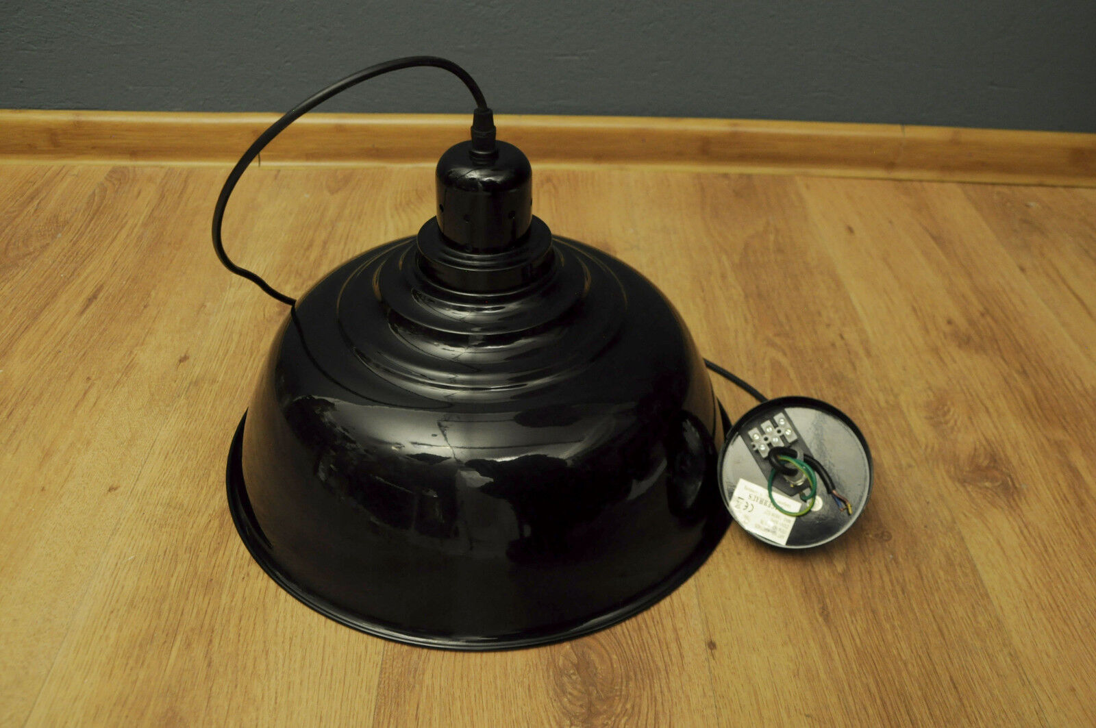 Suspension Lagerhaus