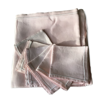 Old tea tablecloth and 6 towels