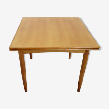 Blonde wood dining table extendable