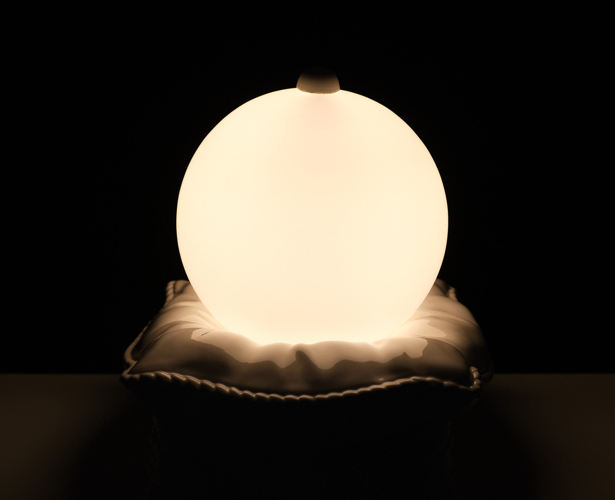 Lampe de table coussins en céramique globe 1970s italie