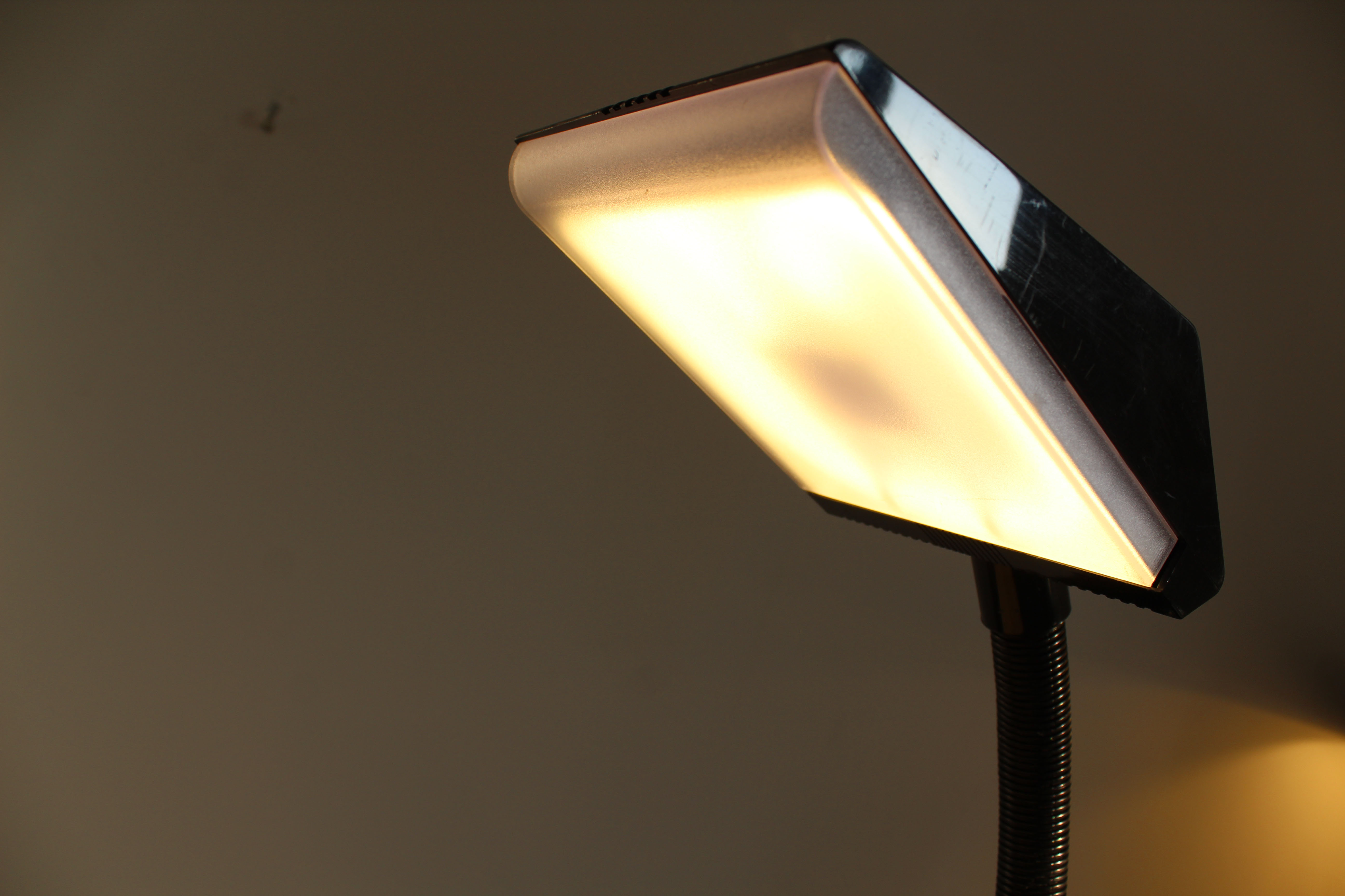 Table lamp Designer Fulvio Battaglia, Italy 80's