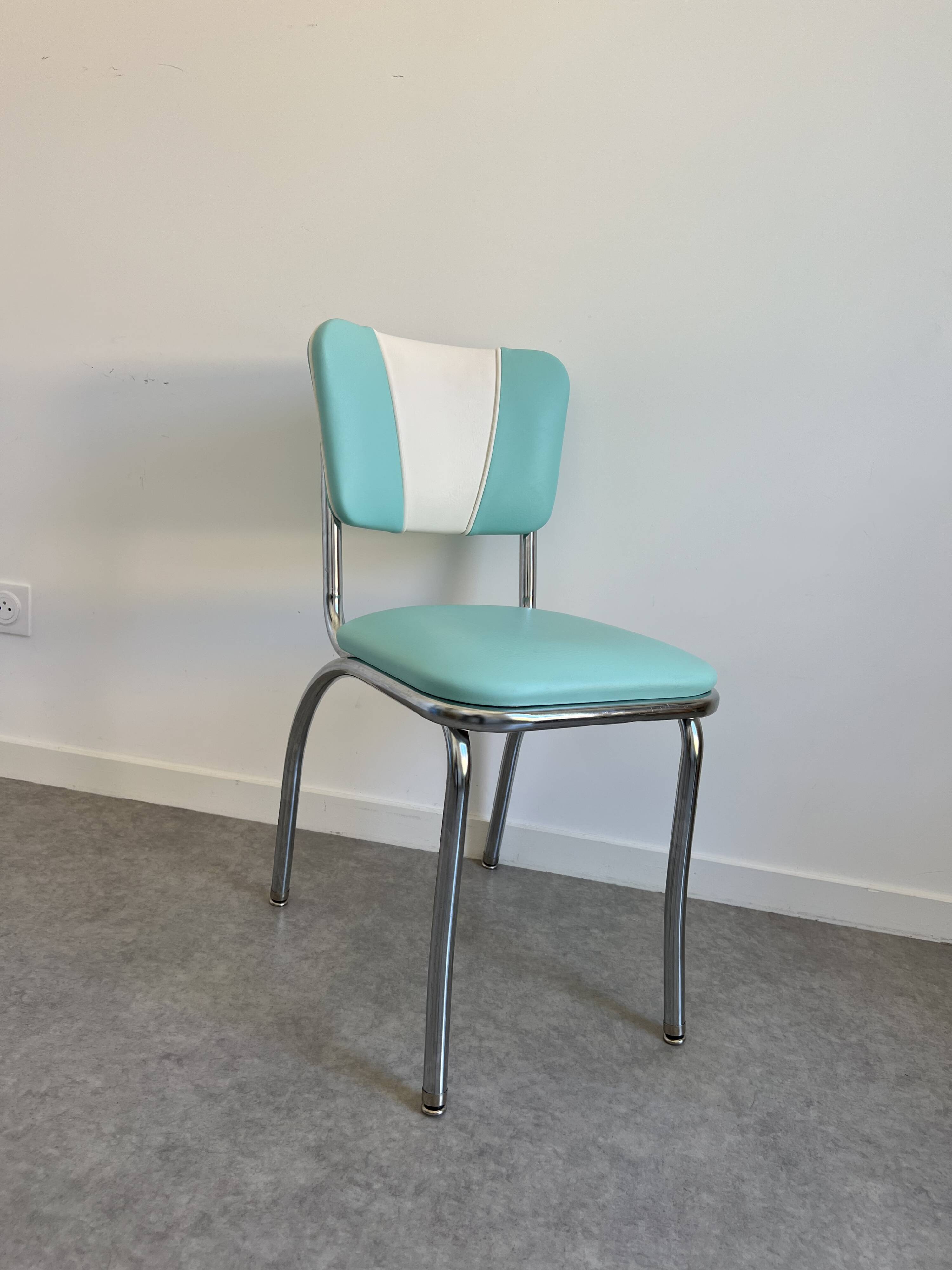 American Retro/Vintage Diner Chair - VITRO Seating