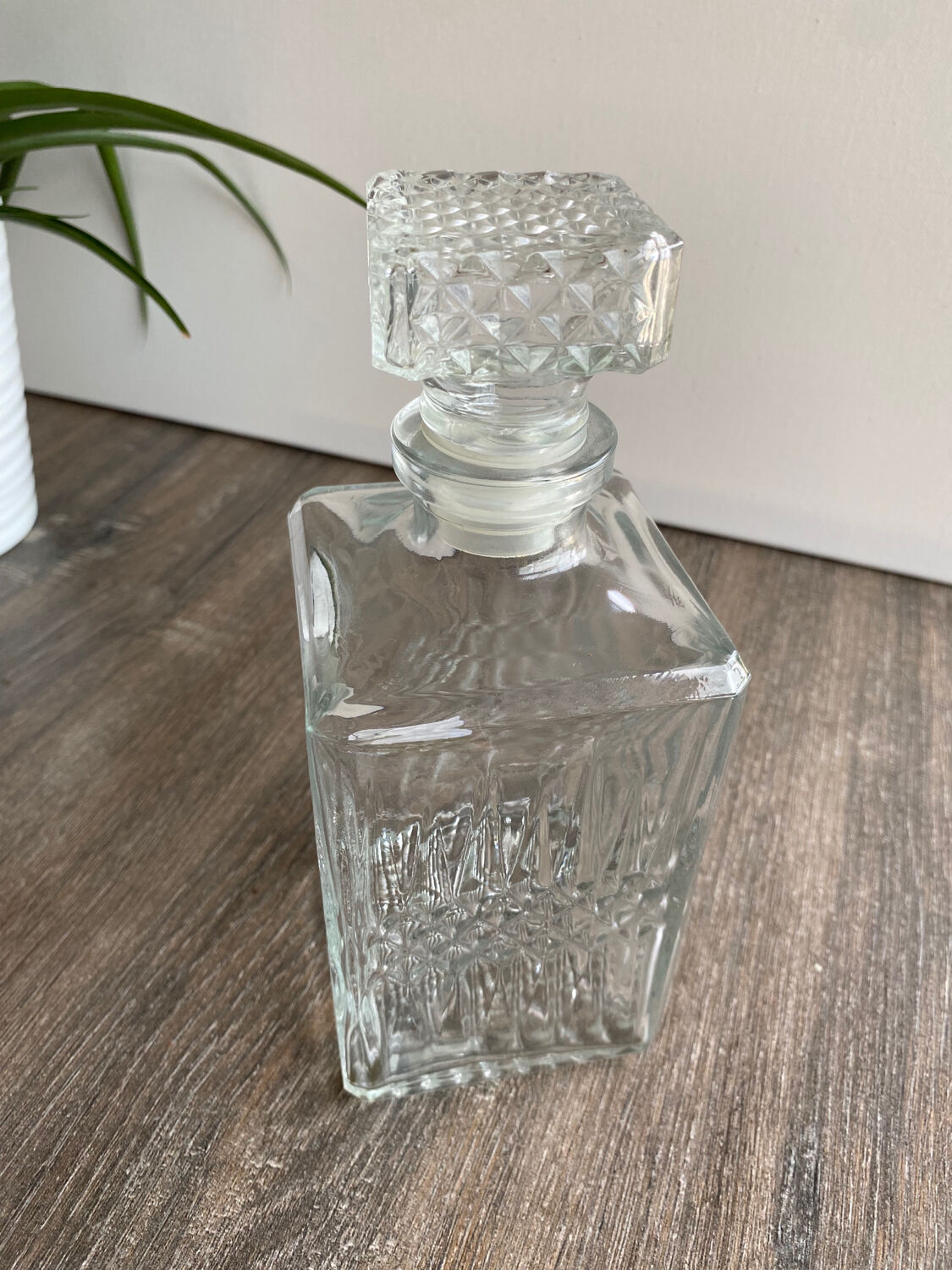 Whisky decanter