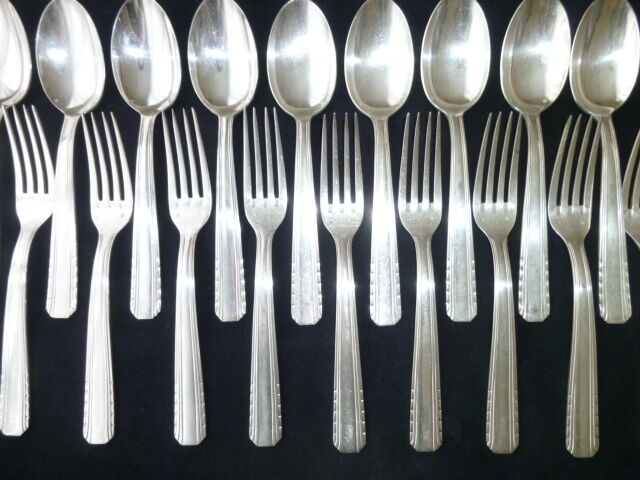 Housewife 24 pieces silver metal 84 g goldsmith mars
