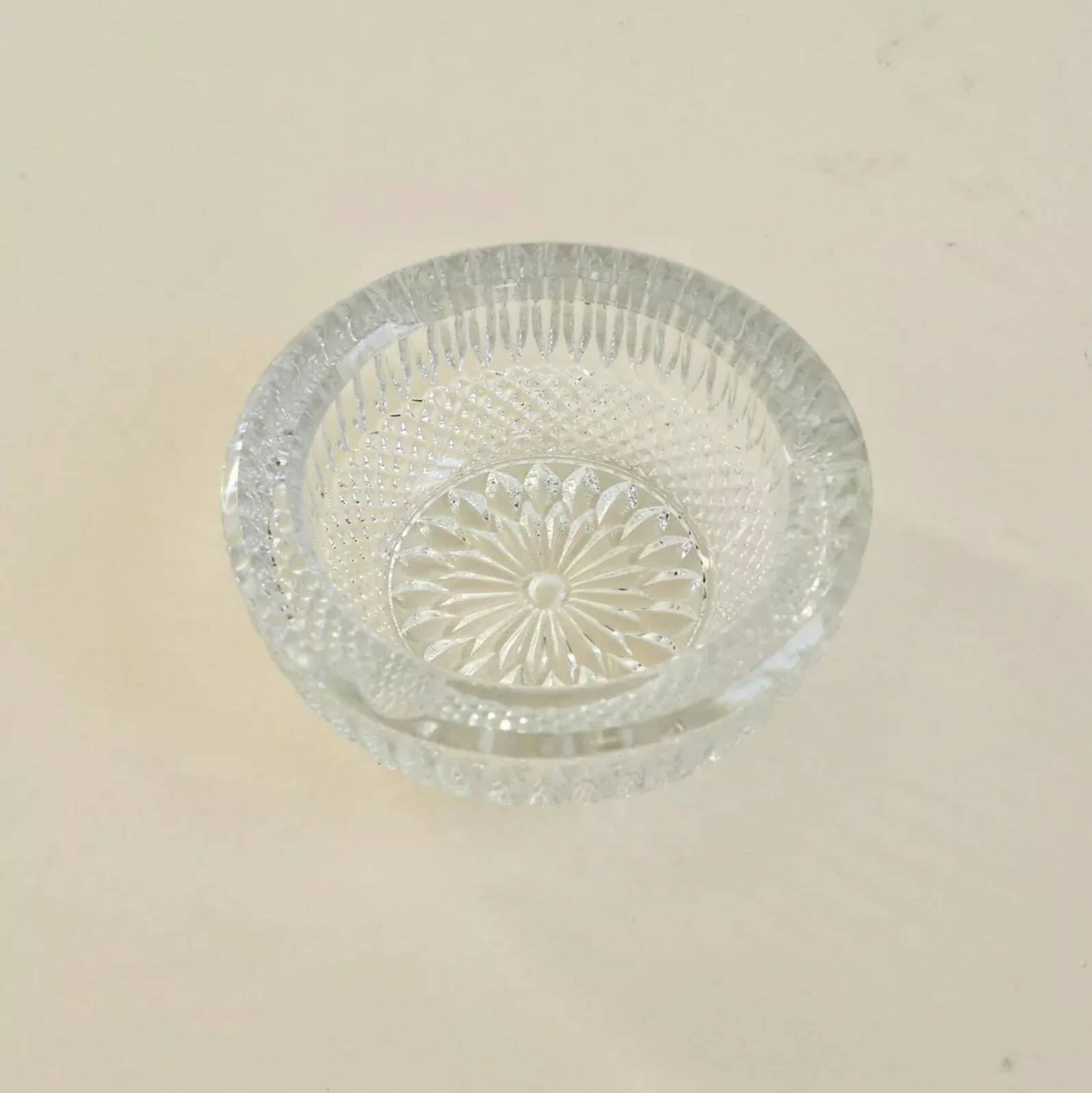 Glass ashtray