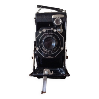 Appareil photos Kodak à soufflet avec sa sacoche