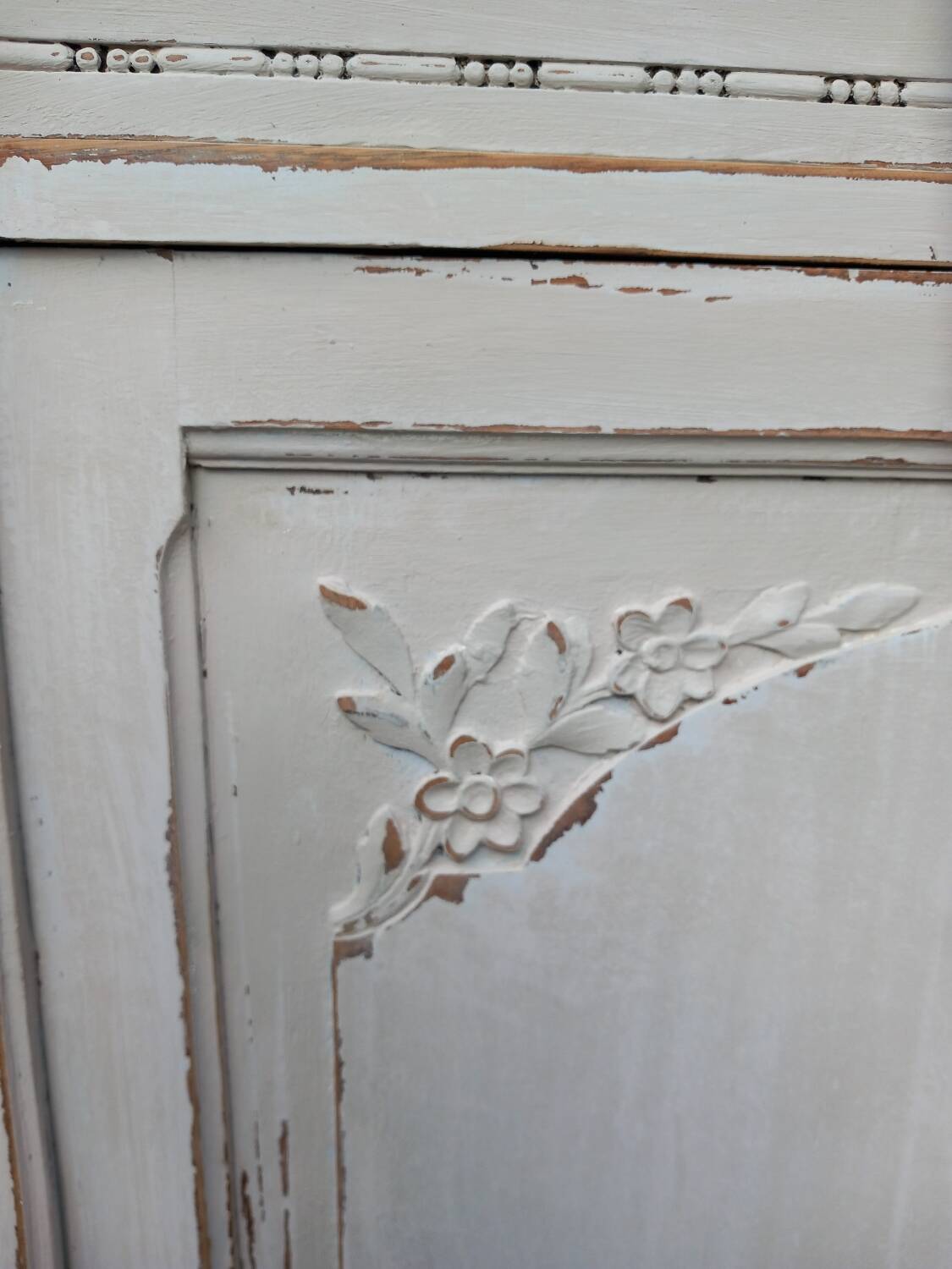 Old low sideboard in solid wood
